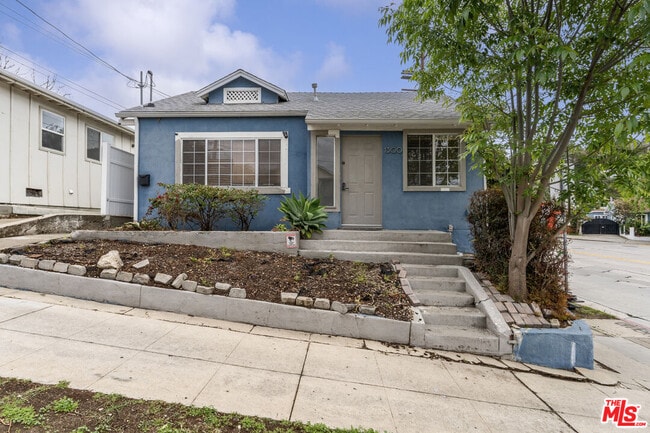 Photo - 1300 Sanborn Ave