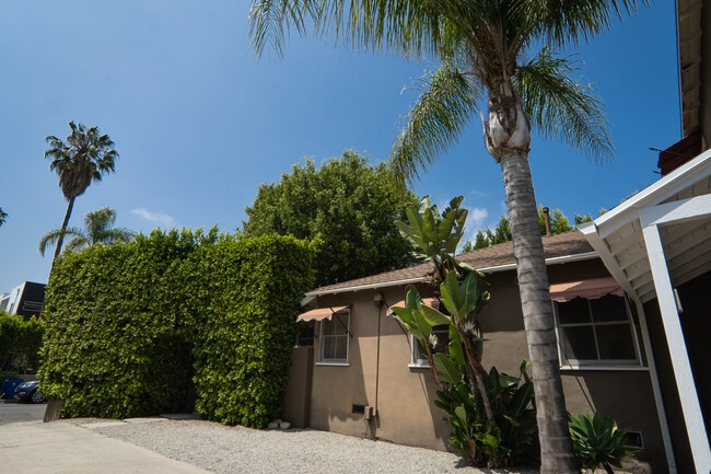 Photo - 638 N Gardner St