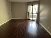 Photo - 21650 Burbank Blvd Unit Woodland Oaks