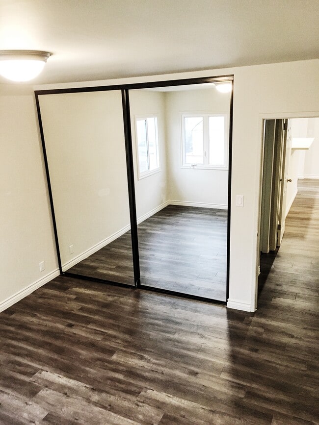 Photo - 1526 Corinth Ave