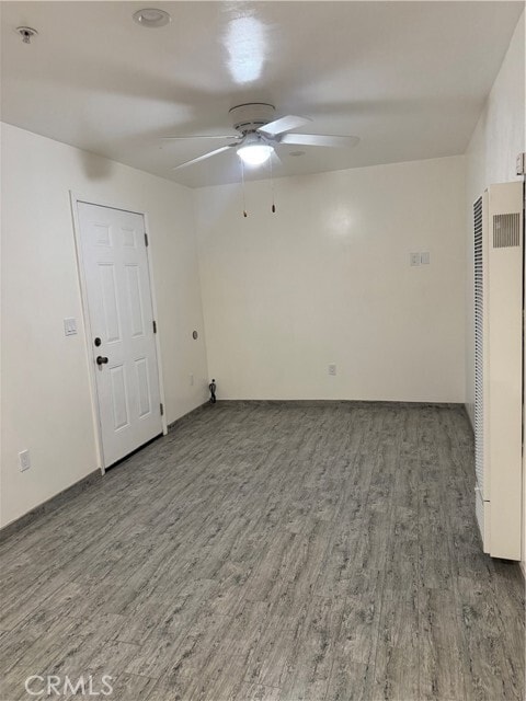 Photo - 554 W 93rd St