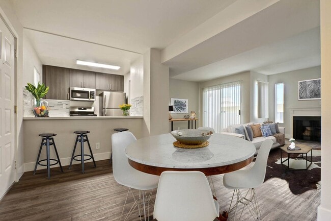 Photo - Alon Apartments