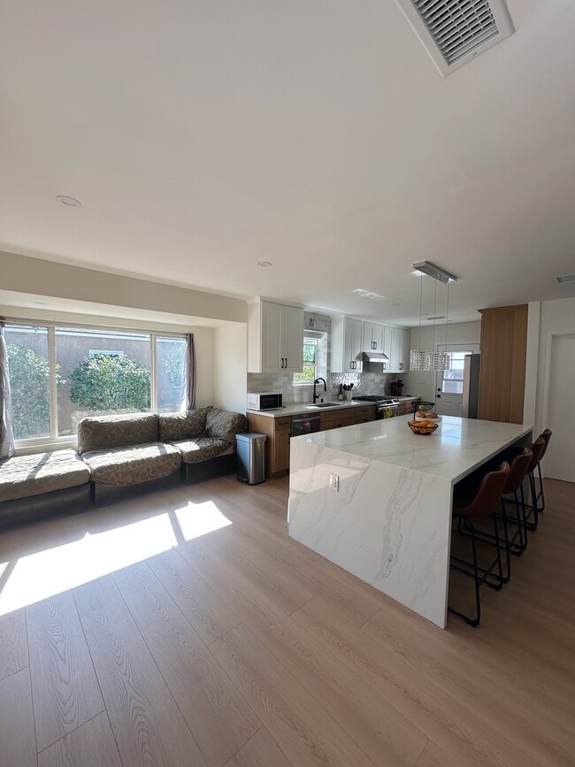 Photo - 345 N Broadmoor Ave