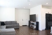 Photo - 431 N Beechwood Ave Condo