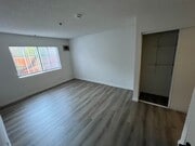 Photo - 1601 Venice Blvd Apartments Unit 107
