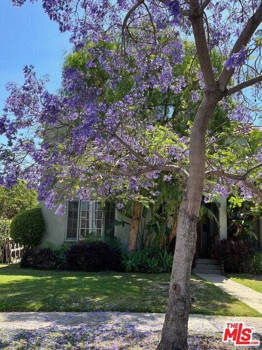 Building Photo - 1282 S Highland Ave