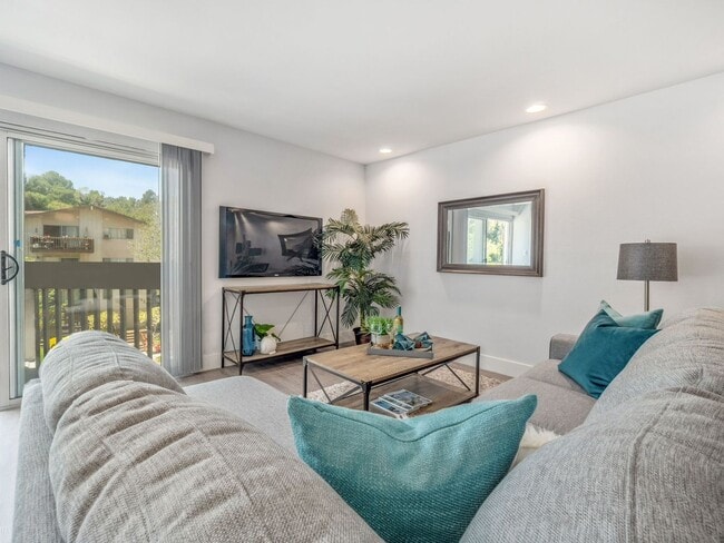 Photo - Hillside Terrace Apartments