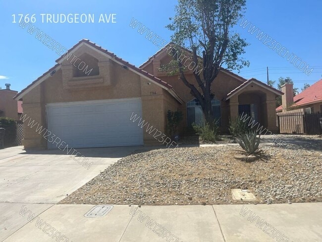 Photo - 1766 Trudgeon Ave House