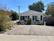 Photo - 558 N Vermont Ave
