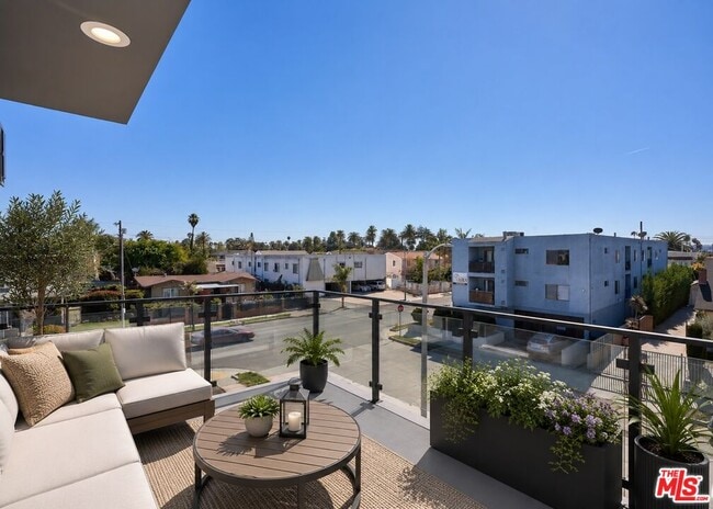 Photo - 4507 Lomita St Unit 4507 1/2