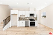 Photo - 16698 Moorpark St House