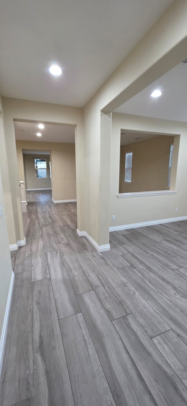 Photo - 14313 Florence St