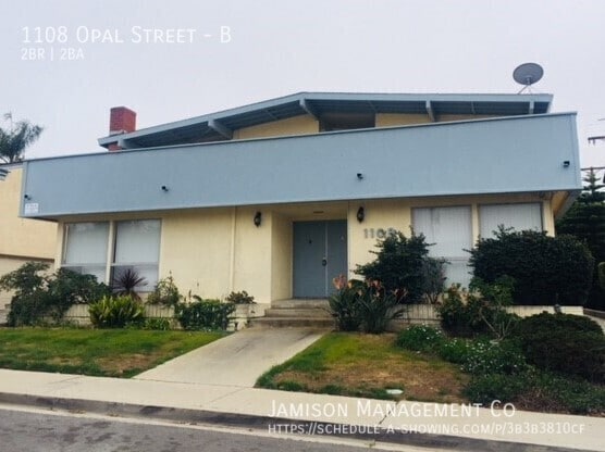 Building Photo - 1108 Opal St Unit B