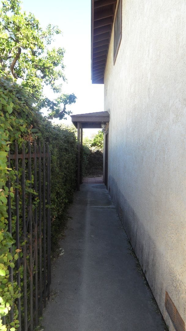 Photo - Clark 157-161 Unit 159