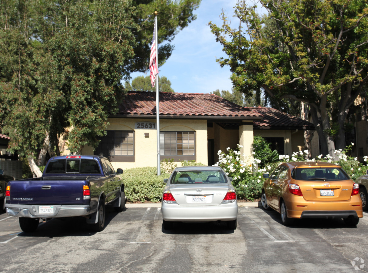 Photo - Bella Tierra Townhomes