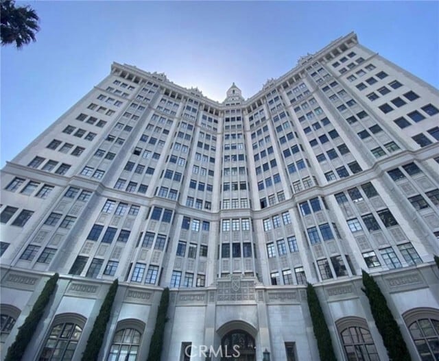 Photo - 800 E Ocean Blvd