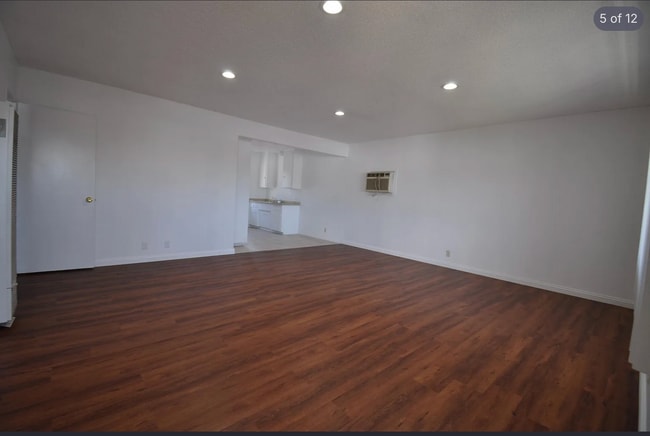 Photo - 327 E Navilla Pl