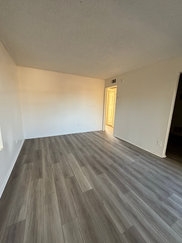 Building Photo - 1134 E Ave Q Rental
