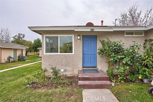 Building Photo - 443 E 234th Walk