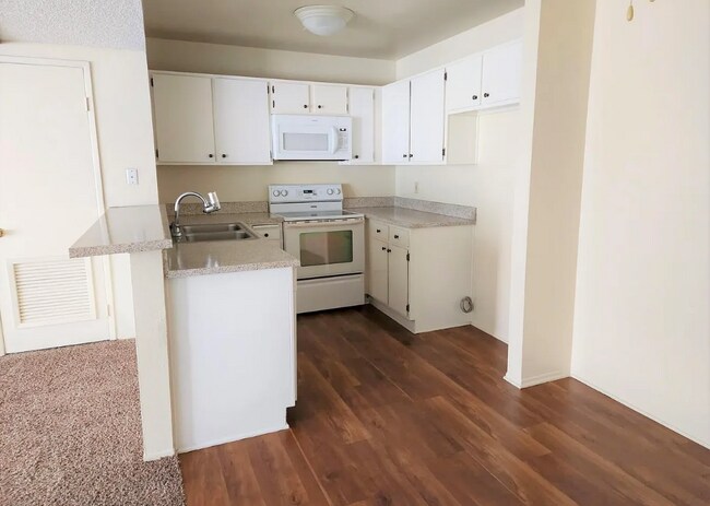 Photo - 2321 Denair Ave Unit 619