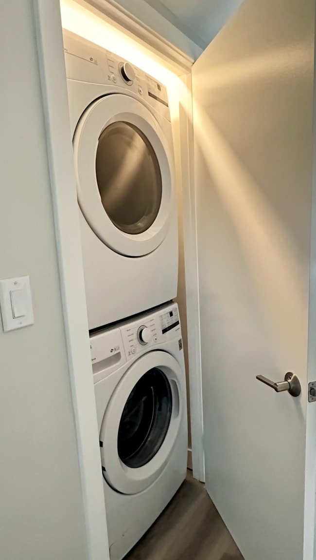 Photo - 244 N Almont Dr Unit 3bd 3bath