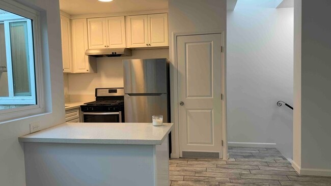 Photo - 903 New Depot St Unit 10