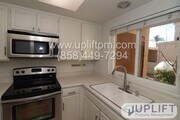 Photo - 3 Bedroom 2.5 Bathroom Townhouse in Ramona