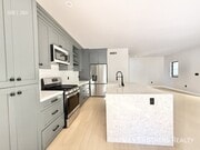 Photo - 1249 S Plymouth Blvd Unit 1249