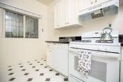 Photo - Don Carlos Apartments