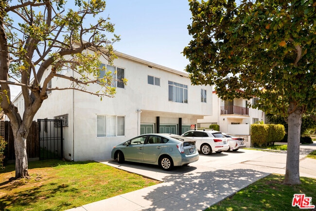 Building Photo - 1235 10th St Unit 3 Rental