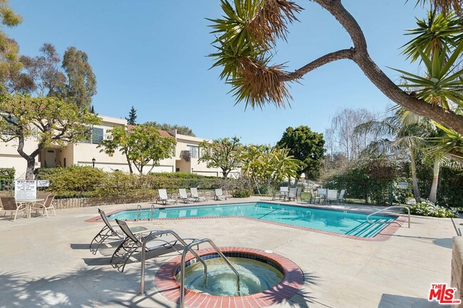 Photo - 6476 Cavalleri Rd