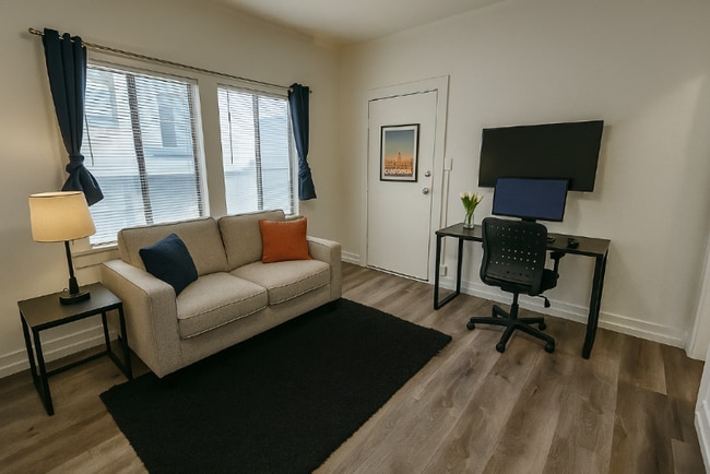 Photo - 815 S Lake St Apartment Unit 212