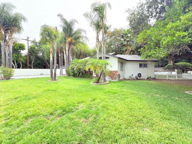 Photo - Luxury 3-Bedroom + Bonus Room Home in Gate...