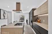 Photo - 6916 Lasaine Ave Townhome