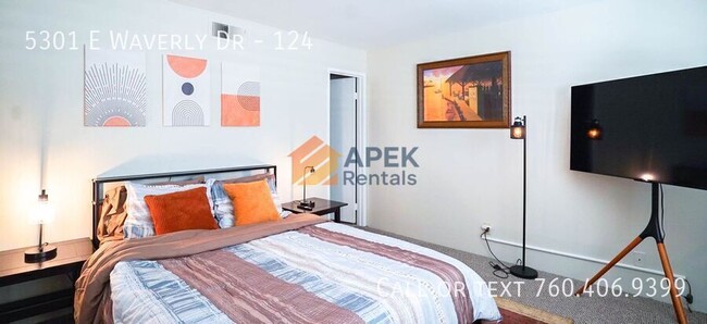 Photo - 5301 E Waverly Dr