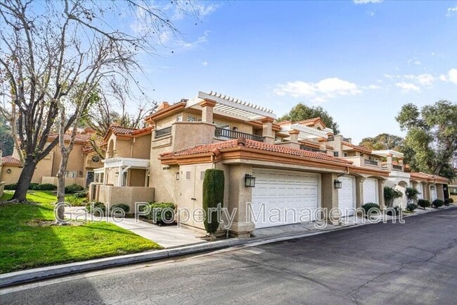 Building Photo - 23926 Arroyo Park Dr