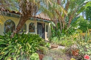 Photo - 809 S Muirfield Rd House