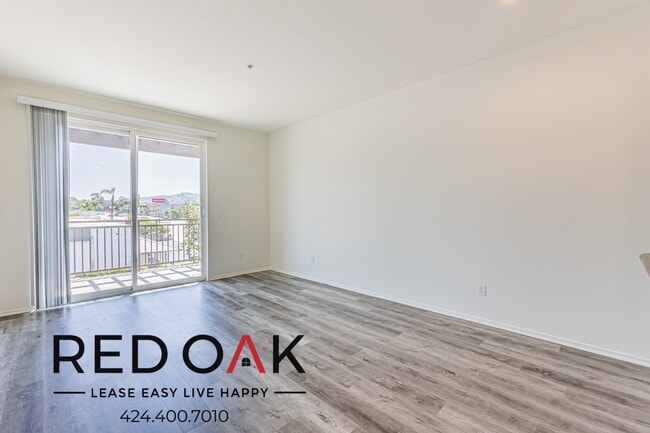 Photo - 633 W Rte 66 Condo Unit 312