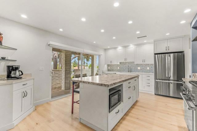 Photo - 2462 Lozana Rd