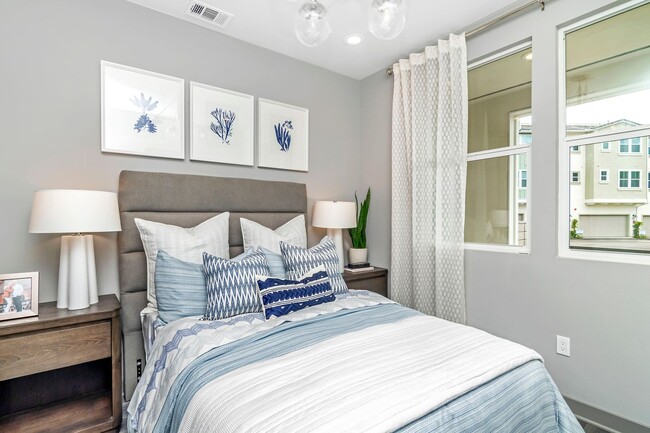 Photo - Stunning Fully Furnished Tri-Level Townhome 4BD/4BATHS! Central AC/Heat with Solar! 2 Car attache...