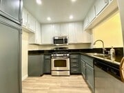 Photo - *Coming Soon!*  Remodeled 3 bedroom townho... House