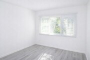 Second Bedroom - 812 Larch St