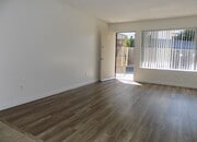 Photo - Spacious 2BD/1BA Apartment in Azalea Park ... Unit B