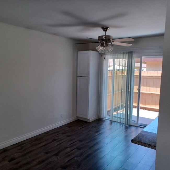 Photo - 4901 Heil Ave Unit Lg-1 Bedroom