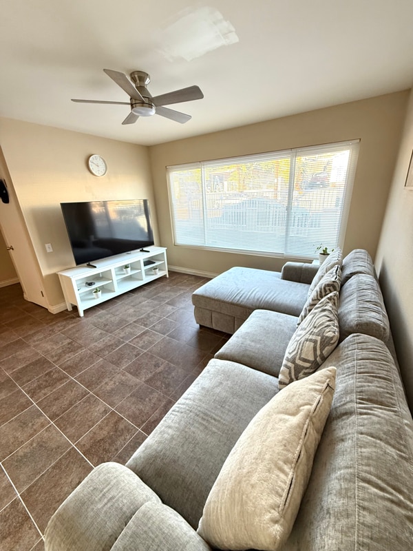 Photo - 9645 St George St