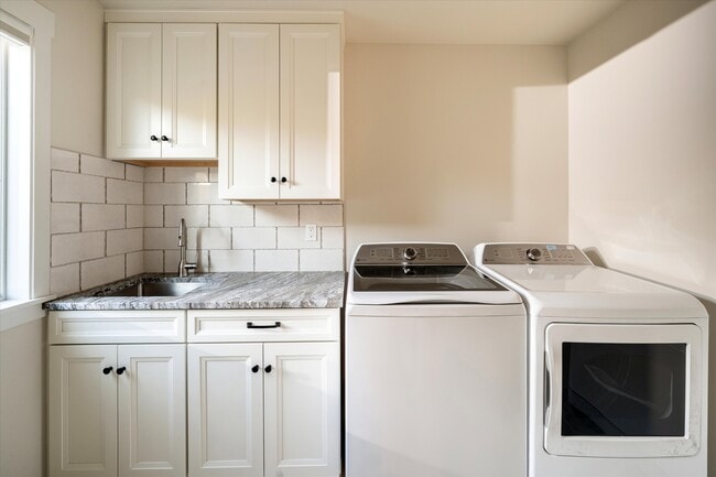 Photo - 1475 Anderson Ln