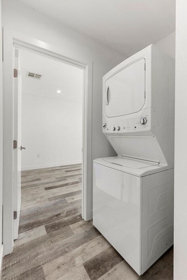 Photo - 10853 Hartsook St Unit 10855.5