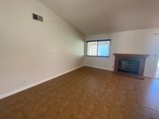 Photo - West Lancaster 4 Bedroom !