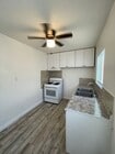 Photo - Large Upper 1 Bedroom 1 Bath in Long Beach! Apartment Unit 1205