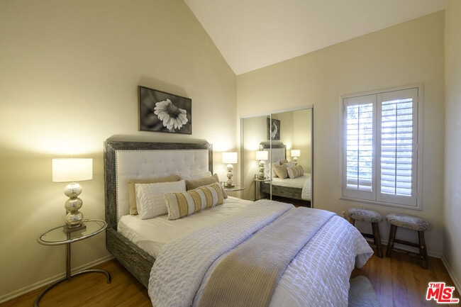 Photo - 4628 Maytime Ln